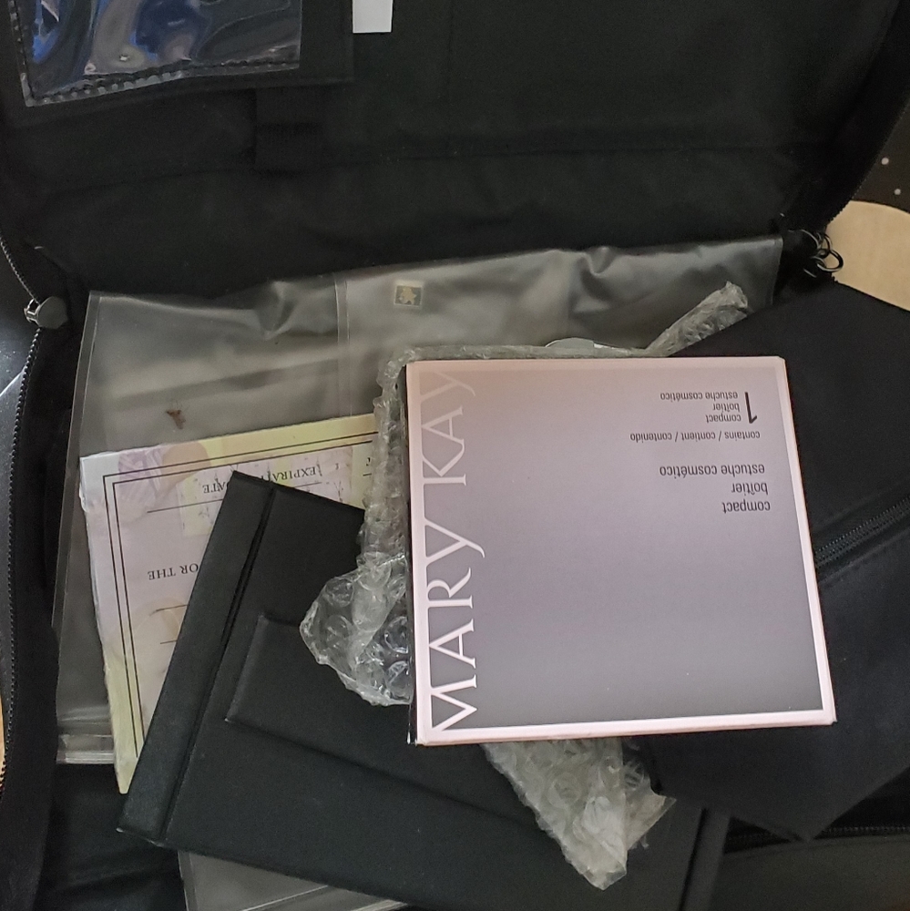 Mary Kay Assorted - Picture 2 of 3